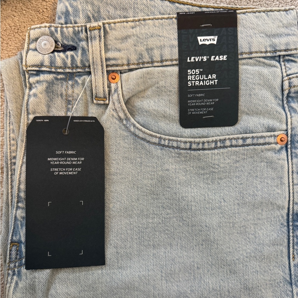 505™ Regular Fit Men's Jeans NWT 34W x 32L - Picture 2 of 3